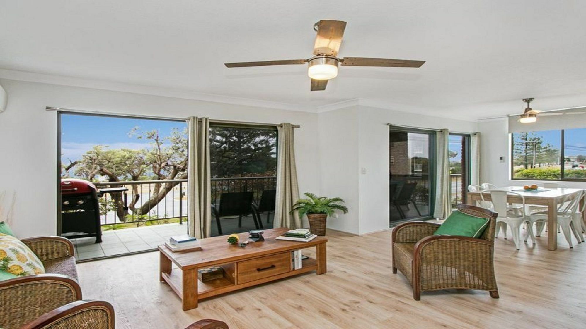 Tradewinds Apartments By Kingscliff Accommodation Buitenkant foto